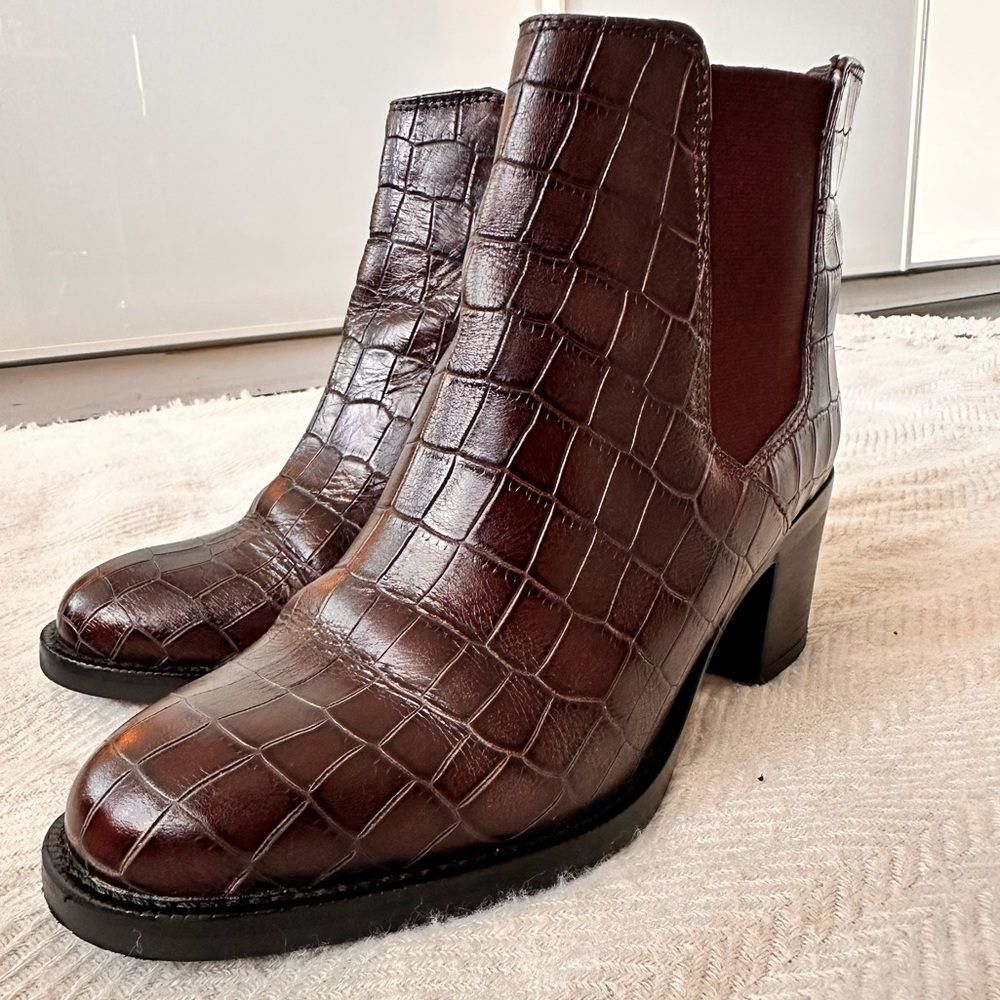 Clark’s Women's Leather Burgundy - Crocodile Pattern Ankle Boots.
